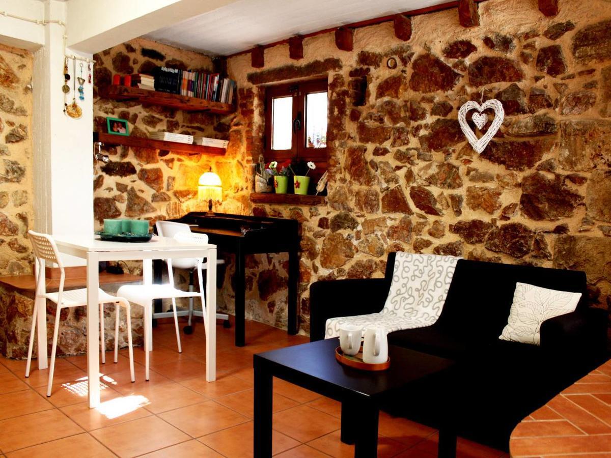 Sweet Stone Apartment In Imittos Athens Luaran gambar
