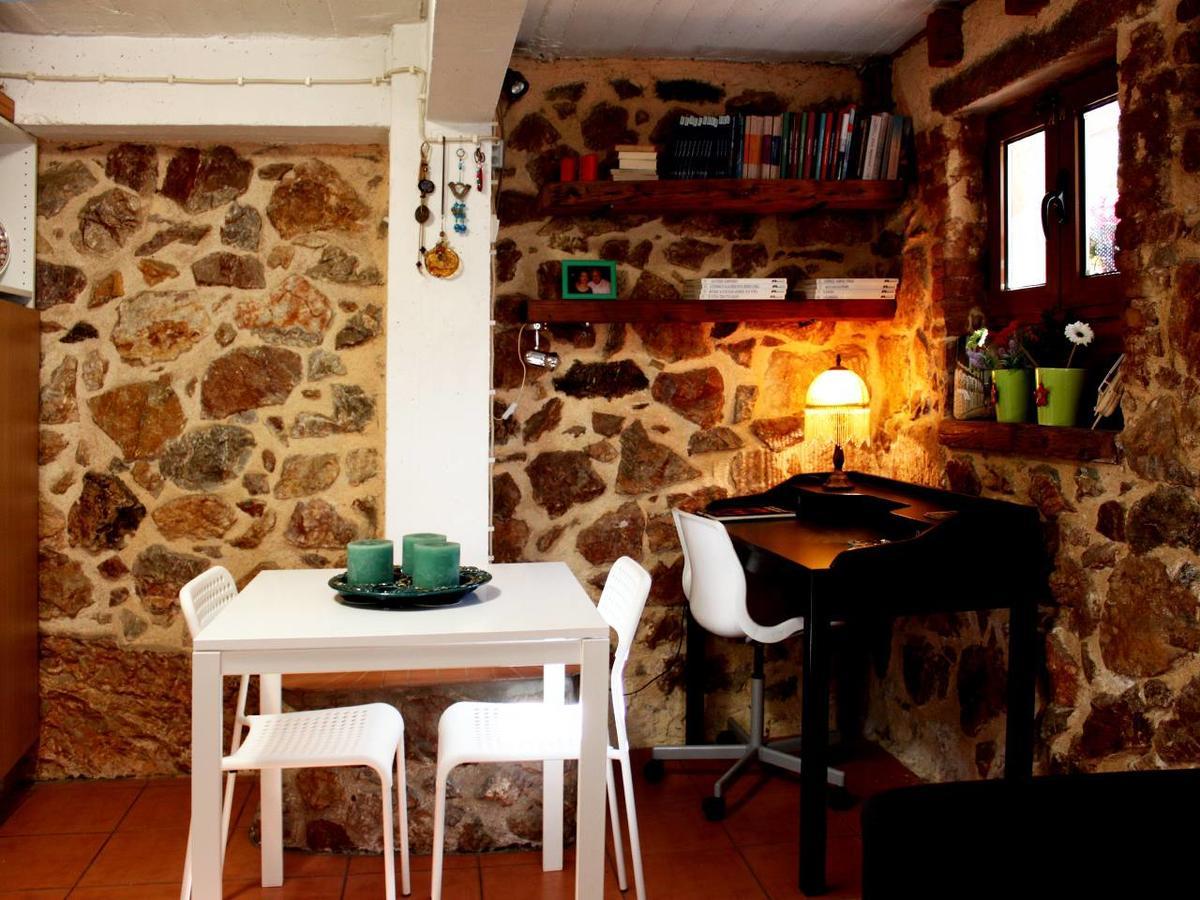 Sweet Stone Apartment In Imittos Athens Luaran gambar